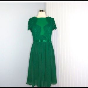 Miusol | Green Lace Dress